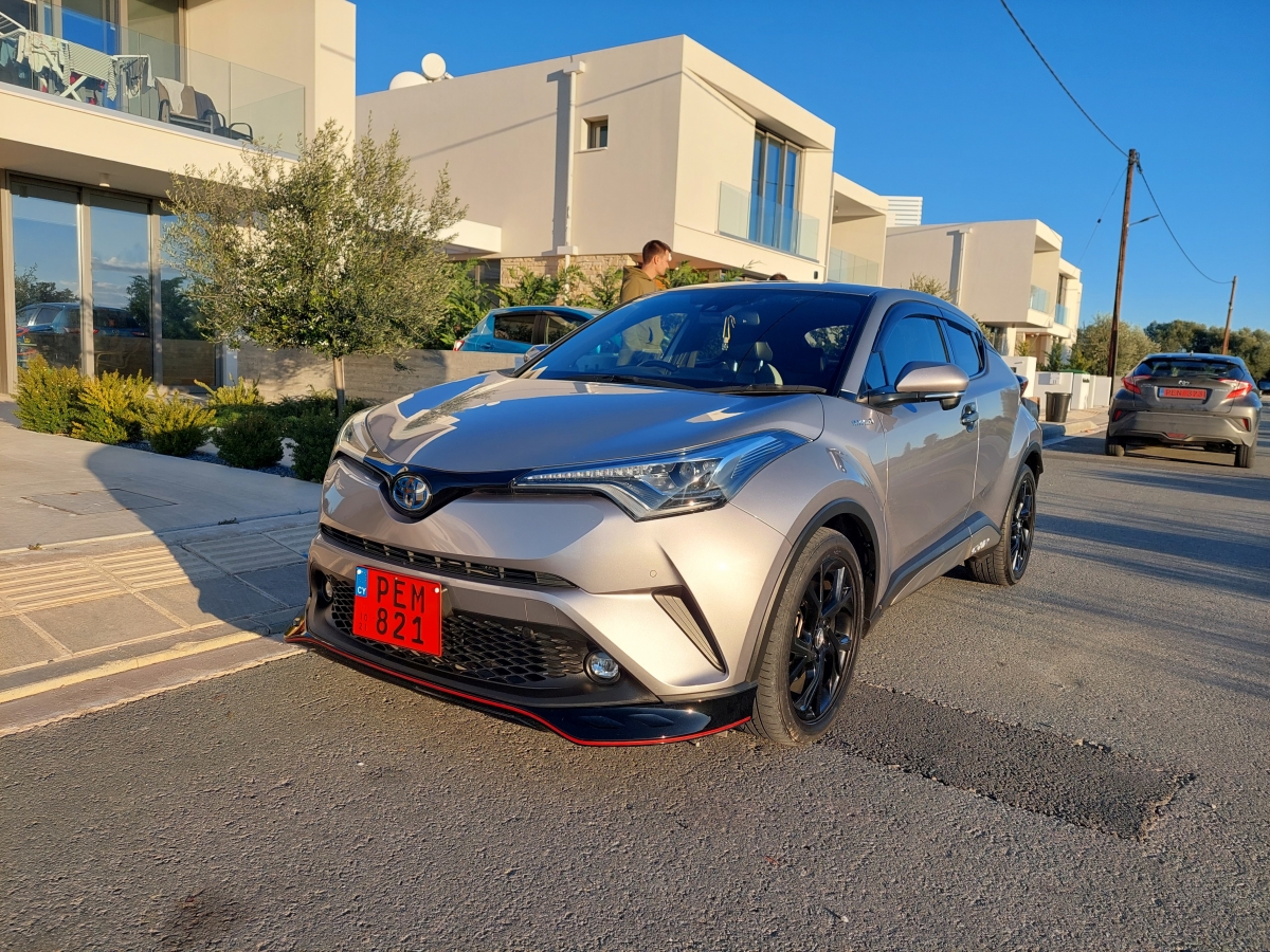 C-HR HYBRID TOYOTA