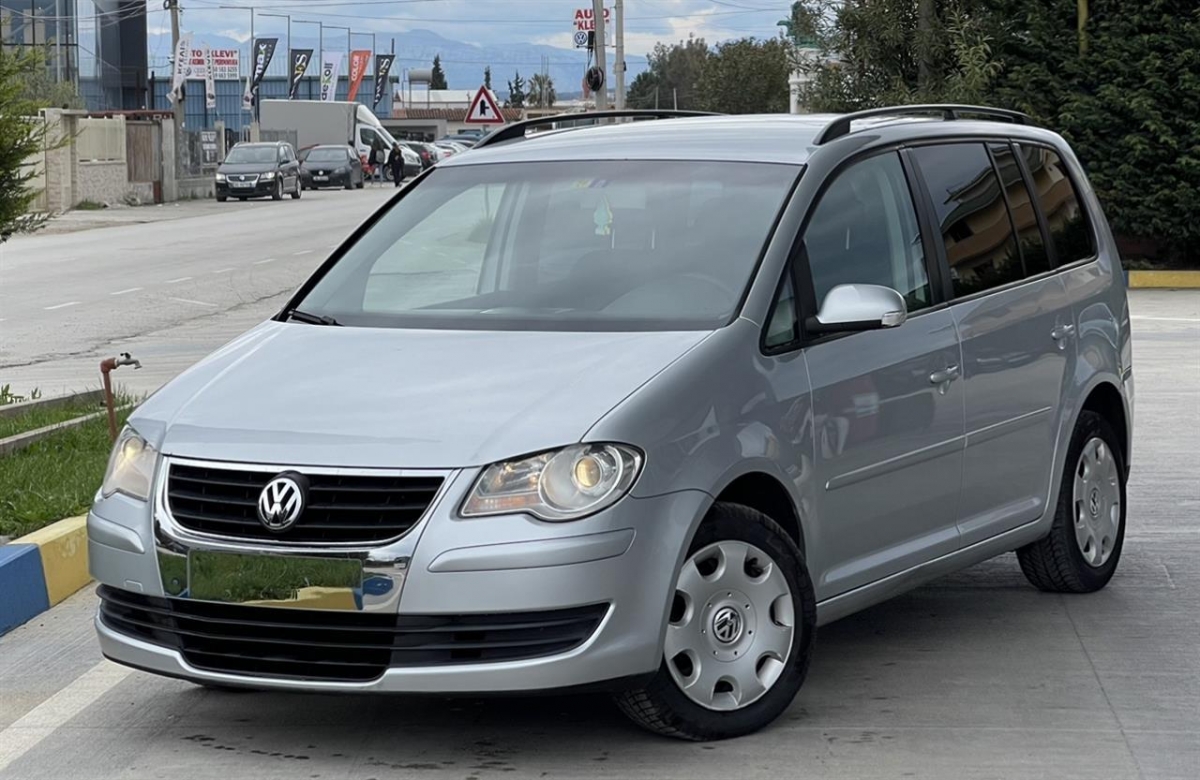 TOURAN VOLKSWAGEN
