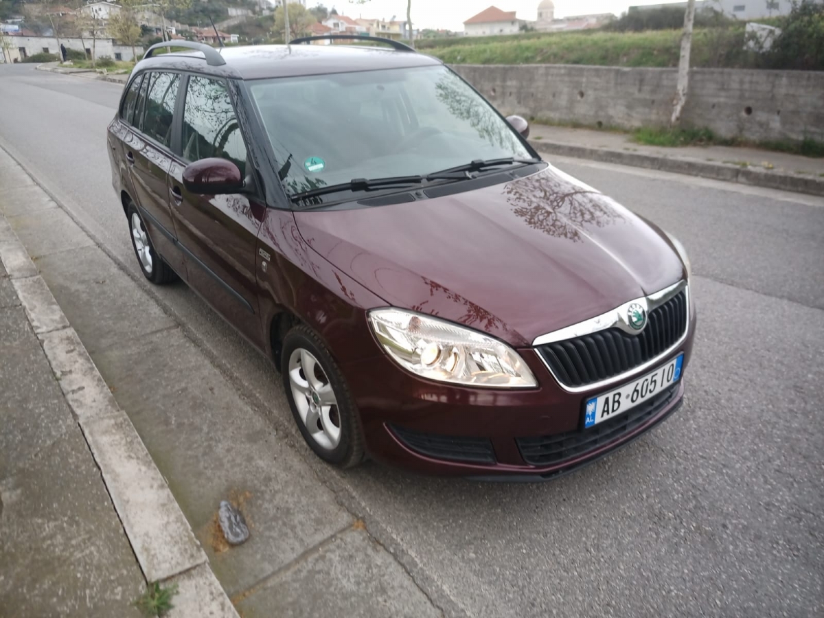 FABIA COMBI SKODA