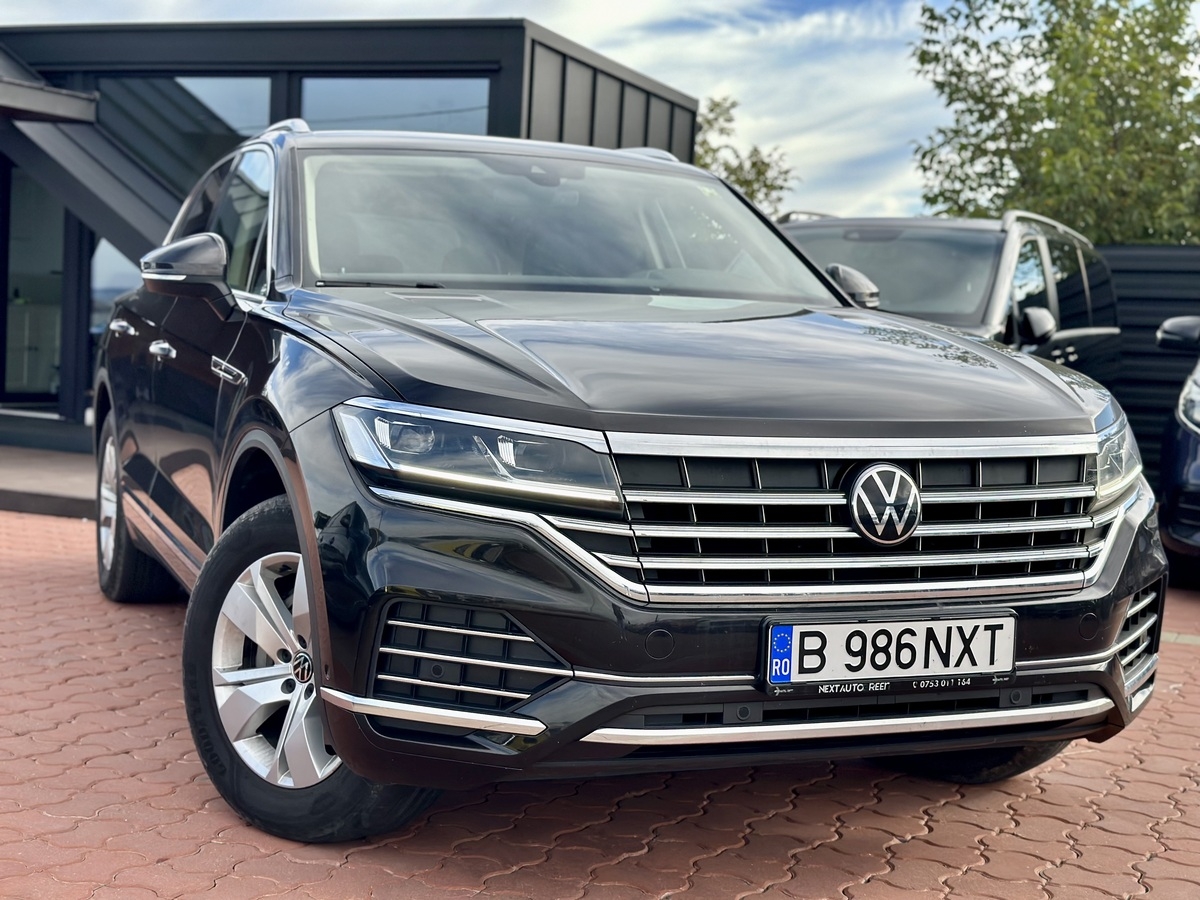 VOLKSWAGEN TOUAREG