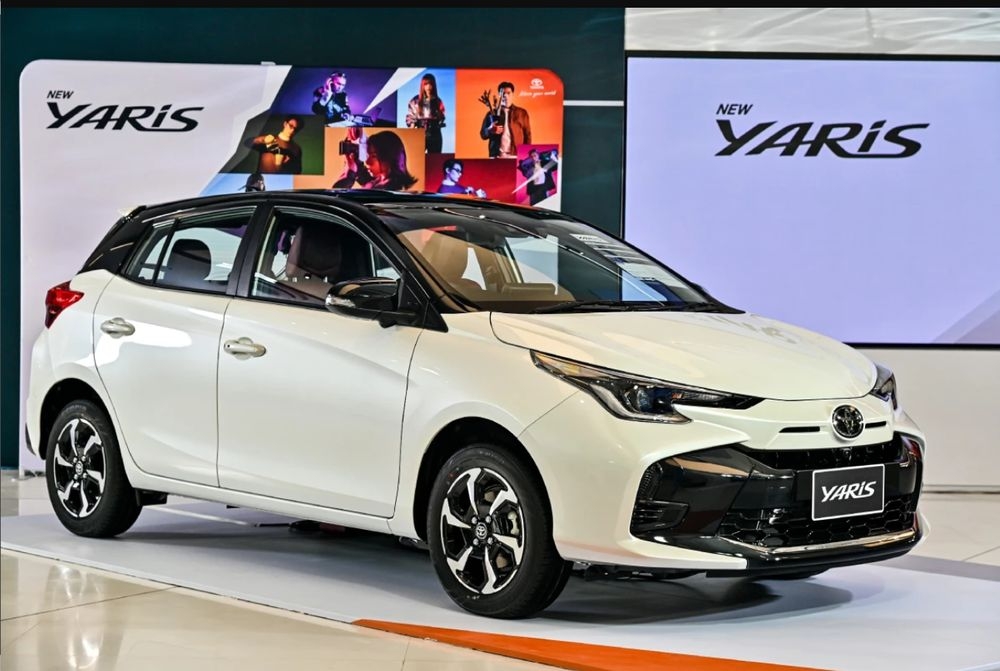 YARIS TOYOTA