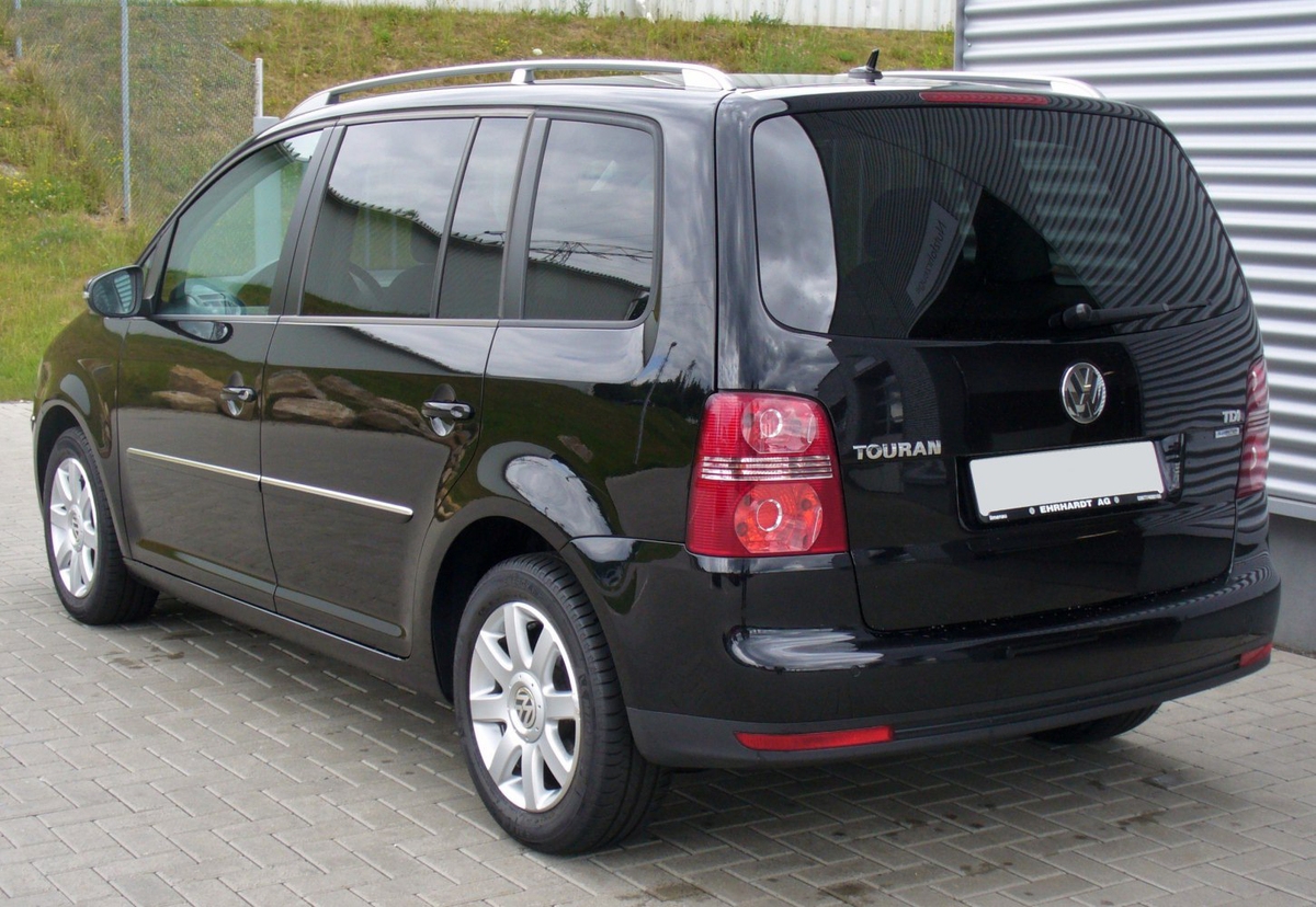 TOURAN VOLKSWAGEN