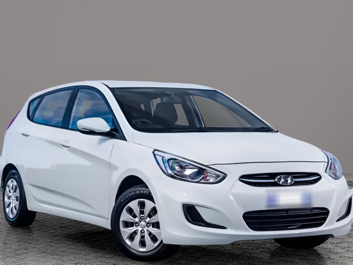 I30 HYUNDAI