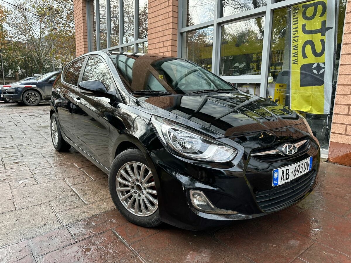 ACCENT AT HYUNDAI