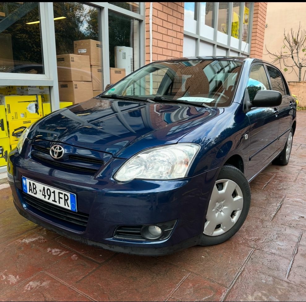 COROLLA TOYOTA