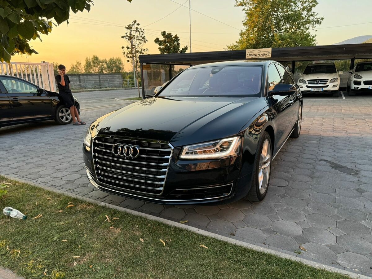 A8 AUDI