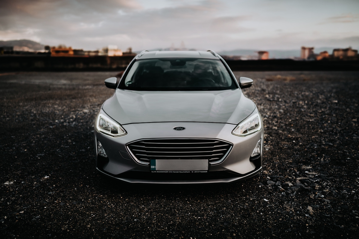 FOCUS FORD