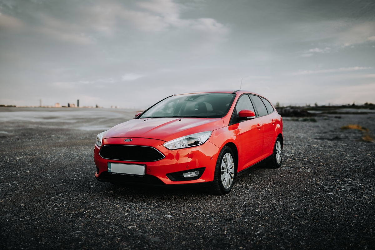 FOCUS FORD